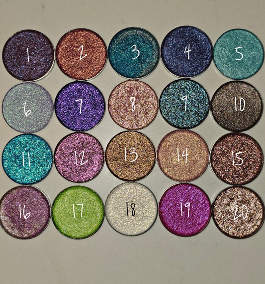 Pressed eyeshadow singles