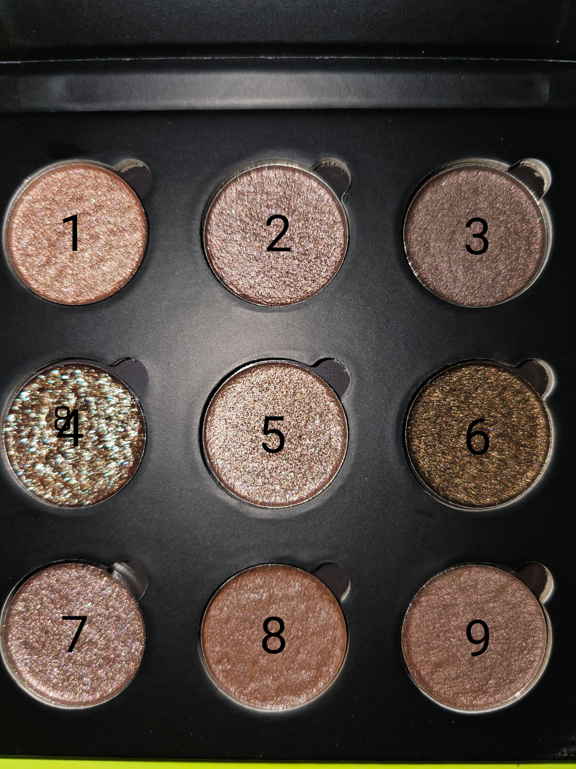 Walk in the woods eyeshadow palette
