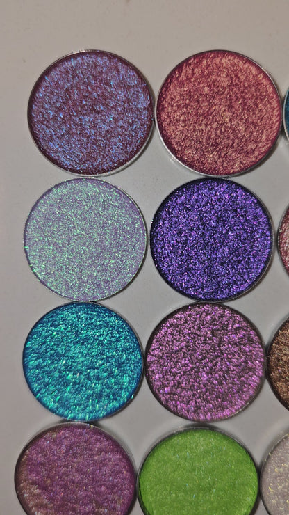 Pressed eyeshadow singles