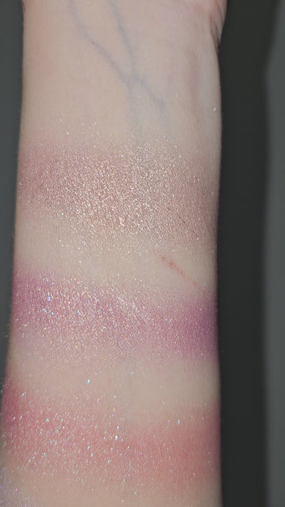 Hubba Hubba blush & hilite  palette