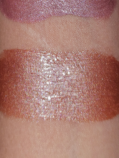 The Reader Chubby Chaser plumping gloss